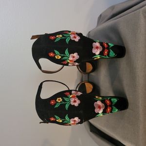 Shoe Republica Black with floral embroidered  heel